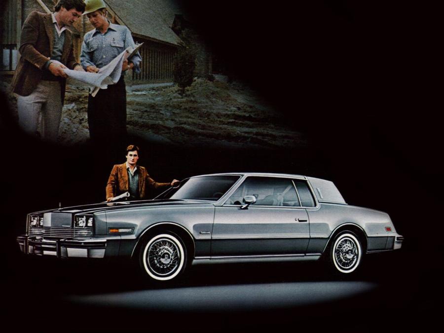 Oldsmobile Toronado Brougham 1982 года  (фото 1 из 1)